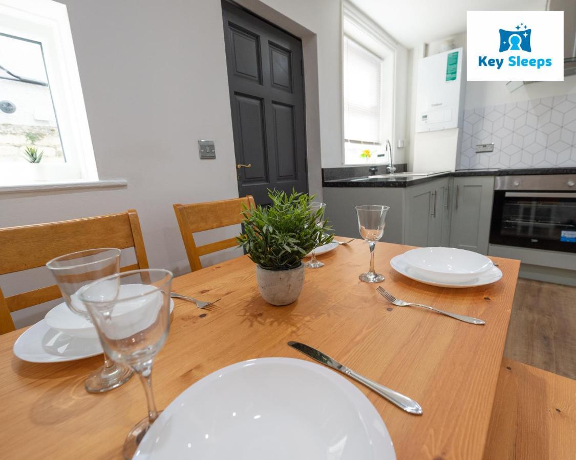 Five Bedroom Spacious Modern House By Keysleeps Short Lets Workington Lake District Beach Екстериор снимка
